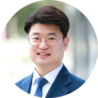 07_중등부_담당교역자.png 07_중등부_담당교역자.png